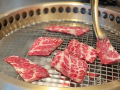 -铭牛烧肉·和牛海鲜自助(高新月牙湖店)