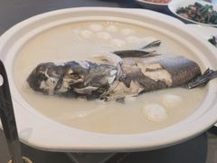 -香山湖渔家大院