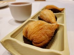 榴莲千丝酥-稻香酒家·34年老字号·港式粤菜(汉街店)