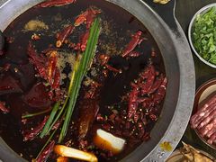 -黄潇洒老火锅(九眼桥宏济巷店)