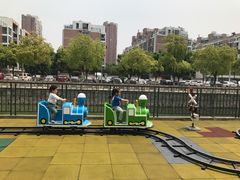 -蒙特利亲子乐园