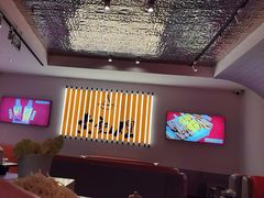 -黄记煌三汁焖锅(新佳丽江汉路店)