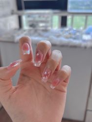 -星辰·新中式美甲美睫工作室