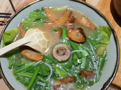 野生菌米线-缘生态云南菜·野生菌庭院餐厅(华侨城店)