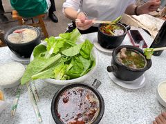 -虹兴砂锅店