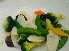 -品海楼·大连海胆锅贴馆(东港店)