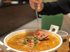 酸汤牛舌-宴小馆·小海鲜青岛菜(五四广场店)