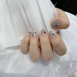 -爱纶美·美甲美睫半永久