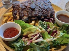 -Common Table · Brunch & Coffee