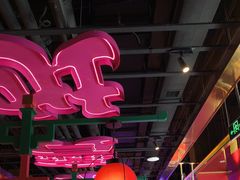 -多嘴超级肉蟹煲(杉杉国潮主题店)