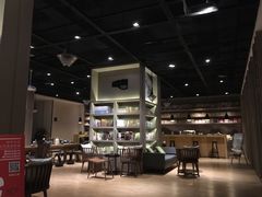 -成都太古里总府王府井亚朵X酒店