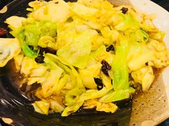 炝甘蓝-鱼之家小四川水煮鱼