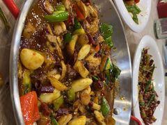 -江城燕子大排档(江汉路步行街店)