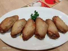 -必胜客(WOW中心城店)