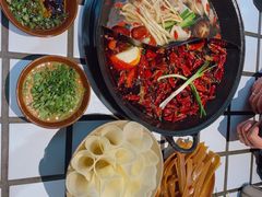 -贰回巷火锅馆(钟楼店)