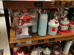 零售区-星巴克臻选(成都宽窄巷子店)