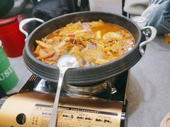 -豚妈妈汤饭·部队锅(南京东路店)