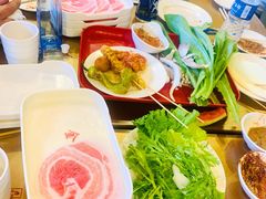 -美滋美味自助烤肉餐厅