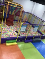 -蹦贝运动中心·蹦床·攀岩·闯关(龙岗店)