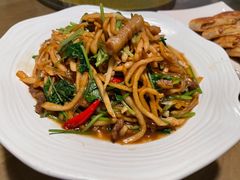 -山楂树融合菜餐厅