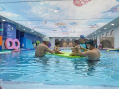 -龙格亲子游泳·水育早教运动中心(龙湾天街店)