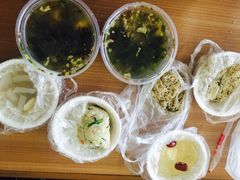 -街头顶黄记馄饨王(中山中路店)