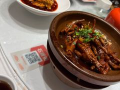 -阿瓦山寨·湘菜现炒·剁椒鱼头王(咸阳总店)