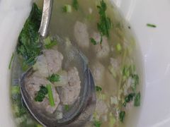 -锅贴王海鲜小馆