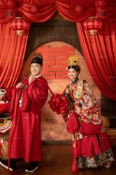 -雪中彩影婚纱摄影·微光艺术中心