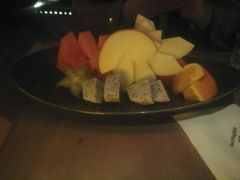 -FOUR PLAY BAR