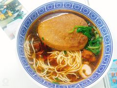 -沪西老弄堂面馆(定西路店)