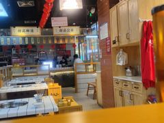 -卤校长重庆老火锅(南岗万达店)