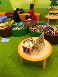 -莫莉幻想儿童乐园(郑州丹尼斯三天地店)