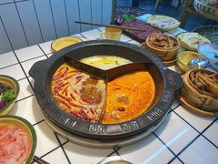 -巴卤社老火锅(四平店)