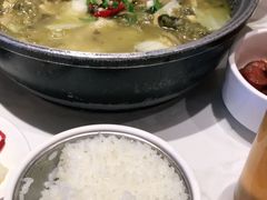 -渝是乎川渝小炒(新世界百货望京店)