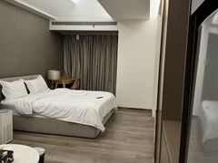 -First Sight邂逅花园公寓(成都高新区仁和春天国际广场店)
