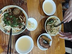 -任记七中刀削面(总店)