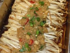 饭盒金针菇-大公鸡土窑坑烤(宝雍阁·金色欧城店)