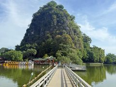 -星湖旅游景区七星岩