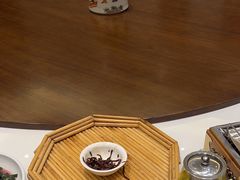 -梅花香里大酒店(郁金香路店)