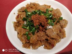 粉蒸牛肉-谢老五跷脚牛肉·非遗传承店