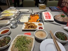 -海底捞火锅(新松江路店)