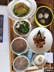 -贝美月子中心(半坡店)