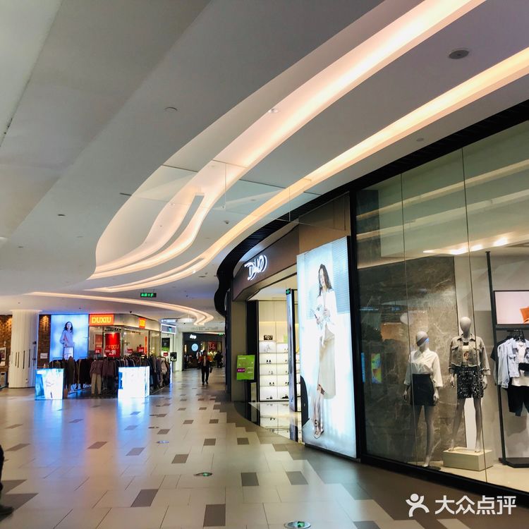 长沙泊富ICITY丨年轻人的打卡圣地，吃货们的美食天堂