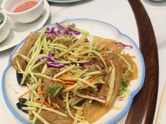 -一口猪海鲜浑锅·东北家常菜