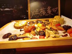 -美食汇海鲜自助餐厅·小龙虾烧烤(富力万达文华酒店)