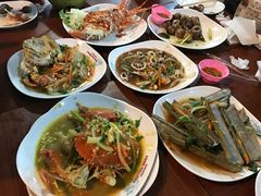 -班赞海鲜市场胖阿姨加工点