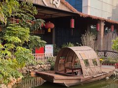 -花溪雨·森林餐厅(石基店)
