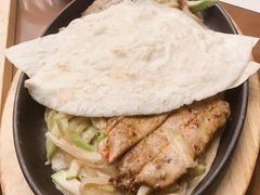牛柳法希塔-MADO冰淇淋咖啡馆(淘金店)