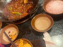 -渝井巷重庆老火锅(沈阳吉祥店)